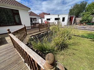 Photo 9- click for photo gallery